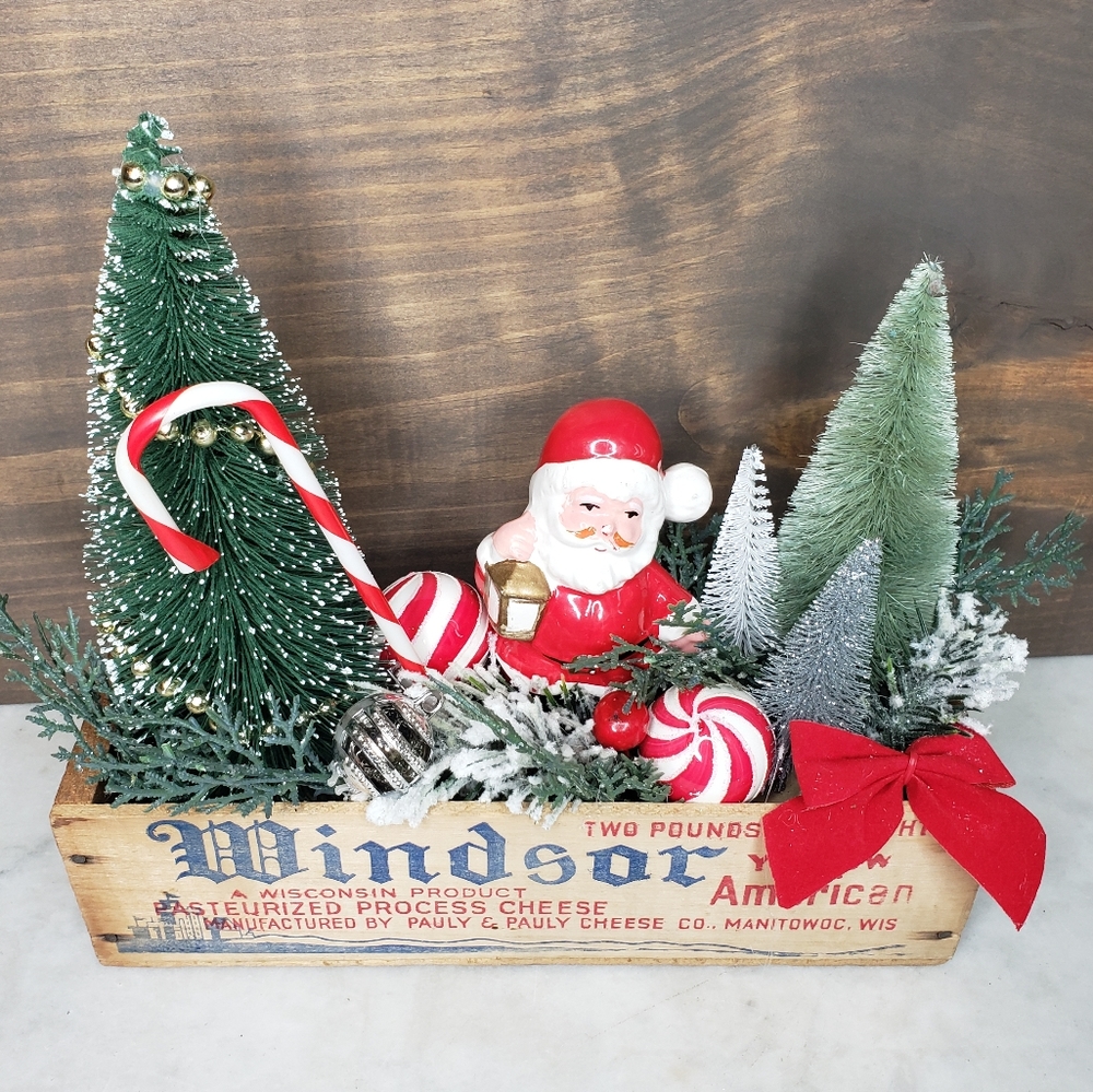 Vintage Windsor American cheese box Christmas decor with vintage Santa
